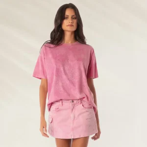T-Shirt Rosa com Detalhes Brilhantes
